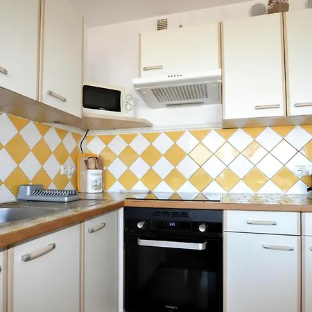 2 Bedroom In Saint-cyprien
