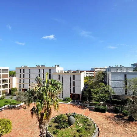 아파트 2 Bedroom In Saint-cyprien 생시프리앙