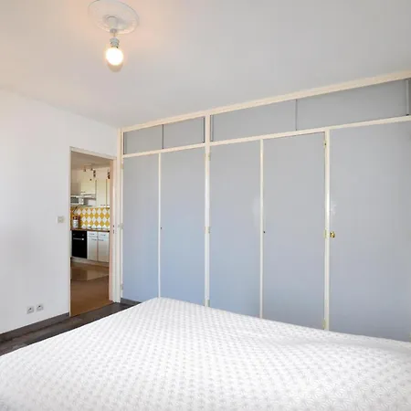 Apartamento 2 Bedroom In Saint-cyprien