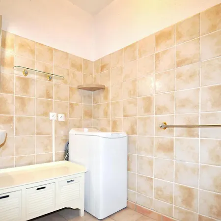 2 Bedroom In Saint-cyprien Apartamento