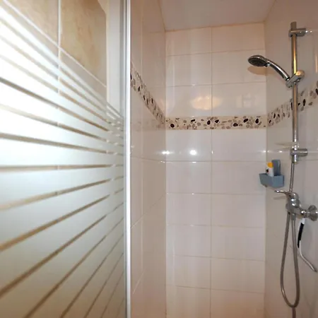 2 Bedroom In Saint-cyprien Apartamento